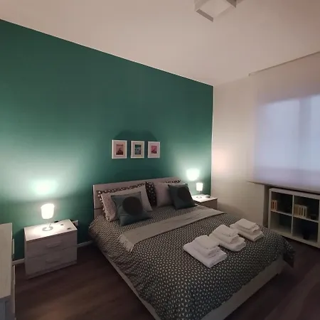 Maja & Ermes Apartamento *